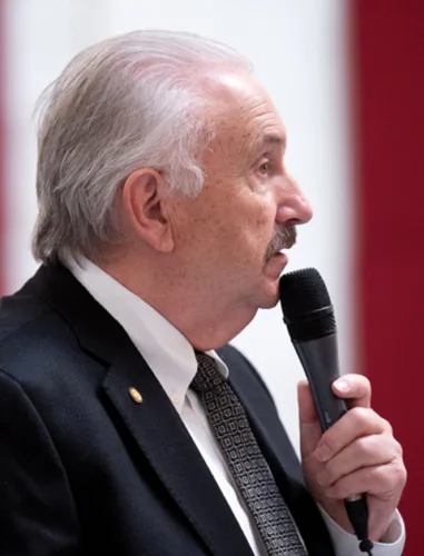 Criss files as a write-in candidate